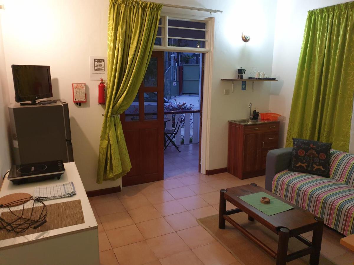La Maison Hibiscus Self Catering Accommodation Beau Vallon  Dış mekan fotoğraf