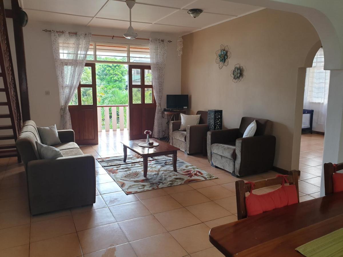 La Maison Hibiscus Self Catering Accommodation Beau Vallon  Dış mekan fotoğraf